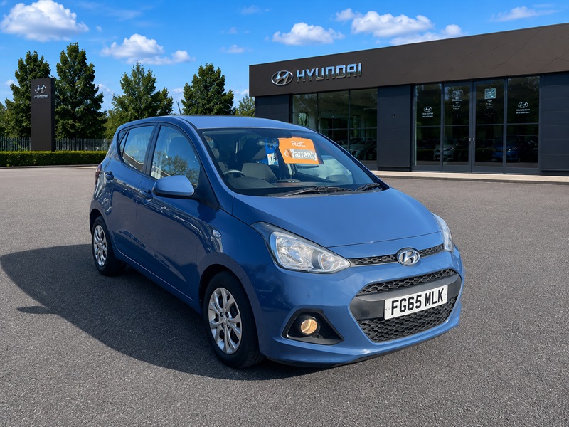 HYUNDAI i10